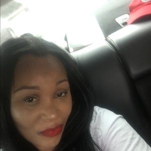 Meet your Posher, Rhonda